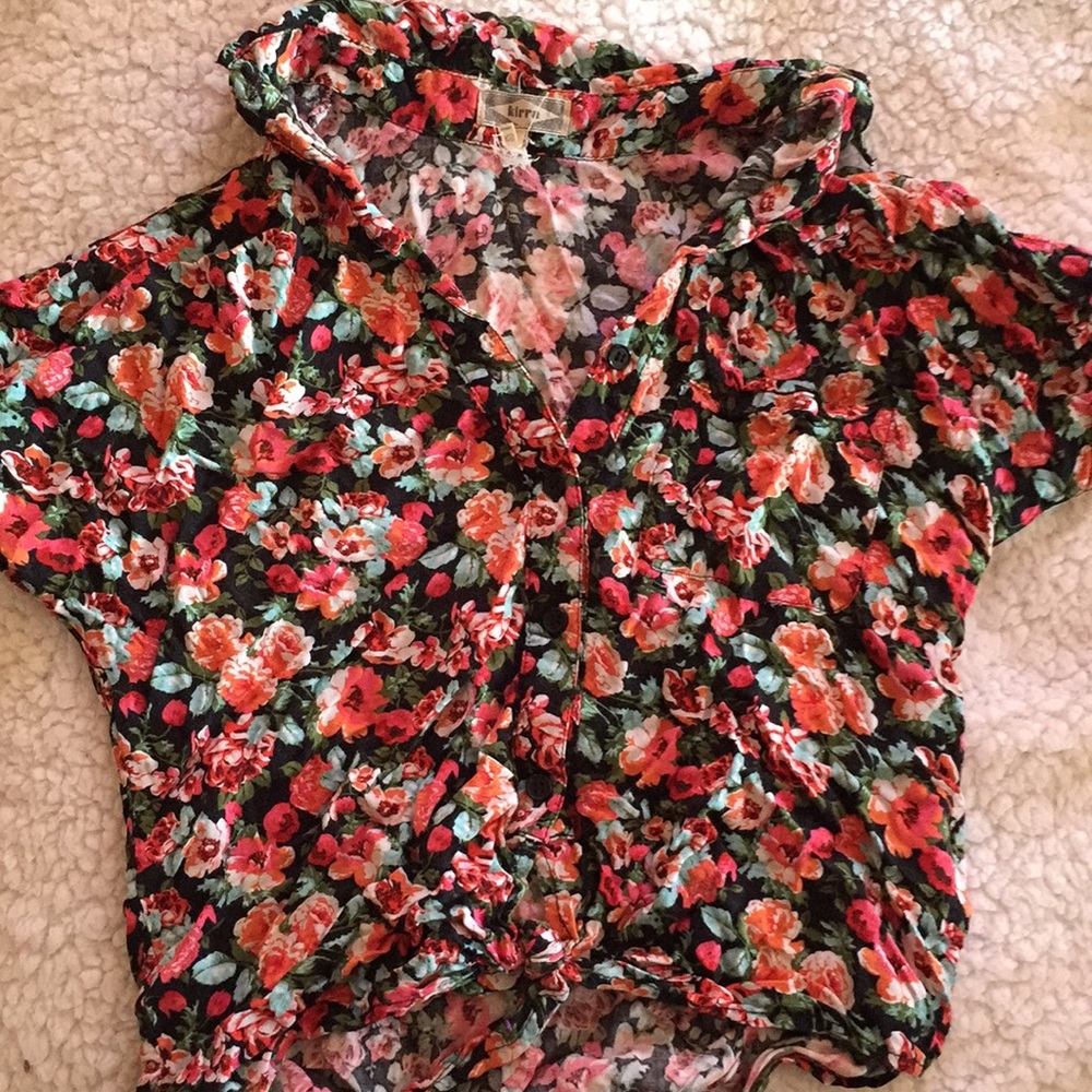 Button up Kirra crop top